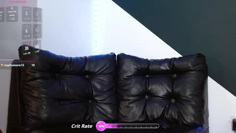 Snapshot of andrew_ag chatting on 09/13/25, 09:14 Andrew G online show from 09/13/25, 09:14