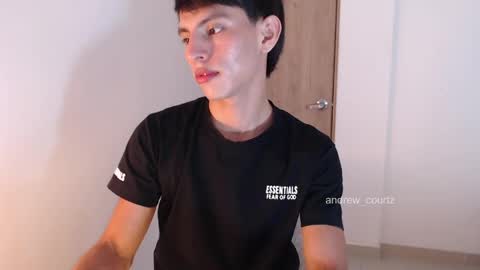 Snapshot of andrew_courtz chatting on 03/21/26, 10:57 Andrew Courtz online show from 03/21/26, 10:57