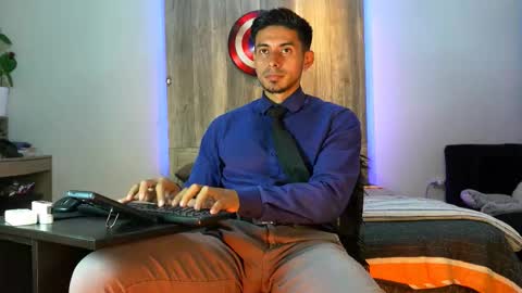 Andrew online show from 02/04/26, 01:55