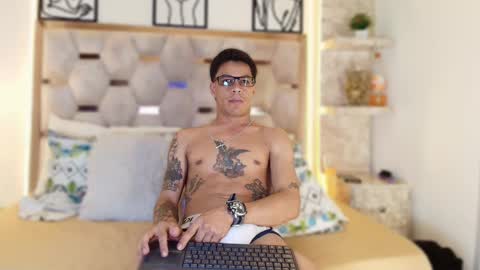 Snapshot of andrew_haalls chatting on 11/29/25, 09:29 andrew_haalls online show from 11/29/25, 09:29