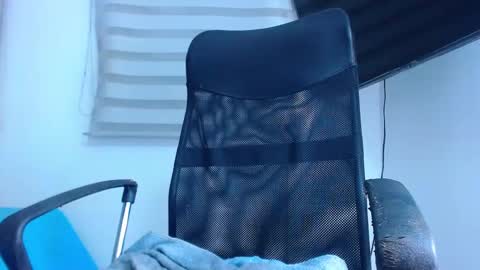 andrew_holden__ online show from 02/27/25, 02:10