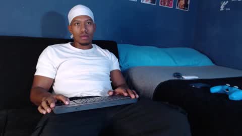 Andrew online show from 02/05/25, 09:29