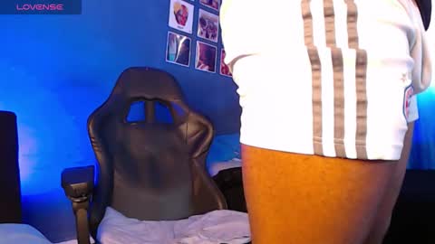 Andrew online show from 12/05/25, 07:32