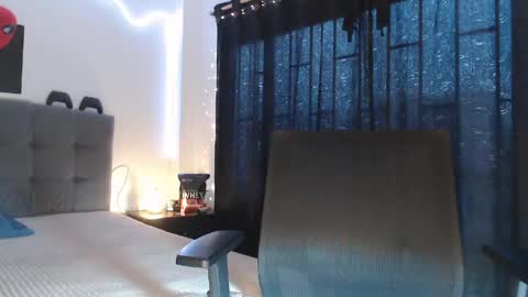 Snapshot of andrew_musclee chatting on 04/20/26, 11:24 Andrew online show from 04/20/26, 11:24