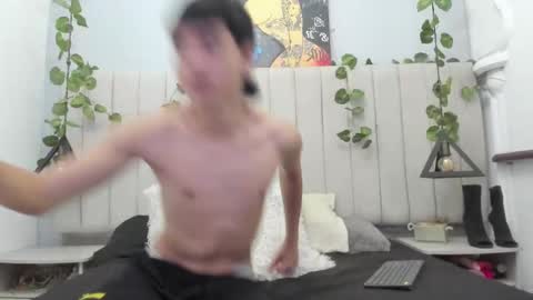 Snapshot of andrew_restrepo chatting on 03/15/26, 05:57 andrew restrepo online show from 03/15/26, 05:57