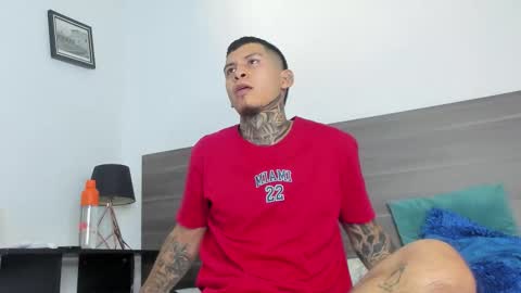 Snapshot of andrew_sanders69 chatting on 11/08/25, 03:07 andrew_sanders69 online show from 11/08/25, 03:07