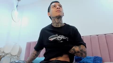 andrew_sanders69 online show from 01/06/26, 07:50