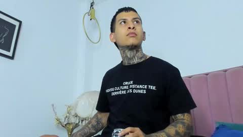 andrew_sanders69 online show from 01/07/26, 07:16