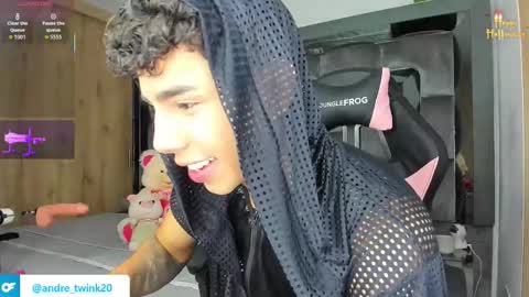 Andrew M. online show from 10/12/25, 01:37