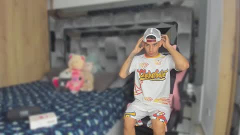 Andrew M. online show from 11/04/25, 05:17