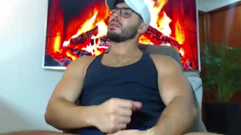 ANDREW WEST online show from 01/16/25, 12:23