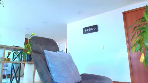 ANDREW WEST online show from 10/05/25, 02:37