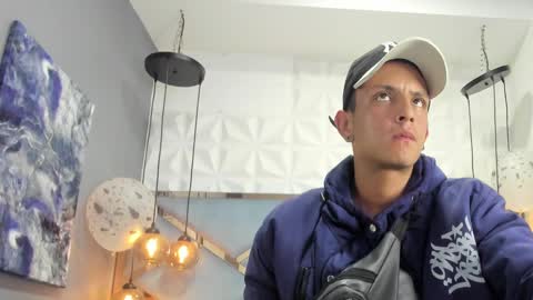 Snapshot of andrewcooper1 chatting on 01/08/25, 01:42 andrew online show from 01/08/25, 01:42