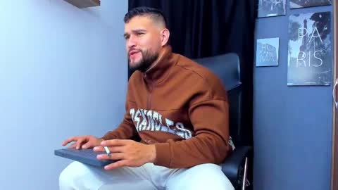 Snapshot of andrewdiaz_ chatting on 11/15/25, 07:38 Andrew Diaz online show from 11/15/25, 07:38