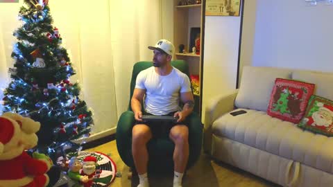 Andrew online show from 12/19/24, 01:39