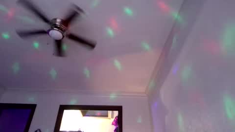 andrewgennie online show from 11/18/25, 06:56