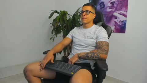 andrewmaterazzi online show from 02/25/25, 03:09