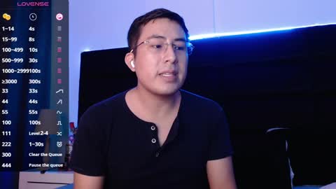 Snapshot of andrewmhilton_ chatting on 01/02/25, 11:27 andrewmhilton_ online show from 01/02/25, 11:27