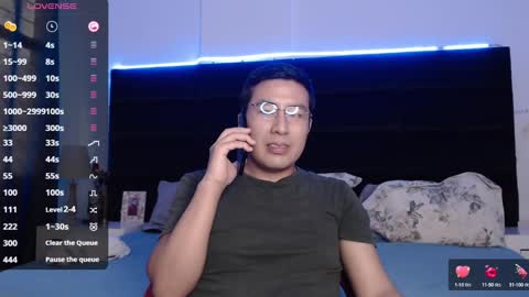 Snapshot of andrewmhilton_ chatting on 01/13/25, 10:56 andrewmhilton_ online show from 01/13/25, 10:56