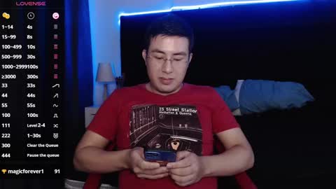 Snapshot of andrewmhilton_ chatting on 02/05/25, 01:04 andrewmhilton_ online show from 02/05/25, 01:04