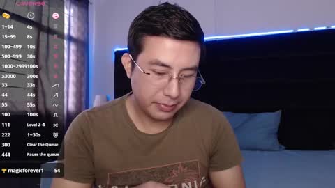 Snapshot of andrewmhilton_ chatting on 02/24/25, 07:52 andrewmhilton_ online show from 02/24/25, 07:52