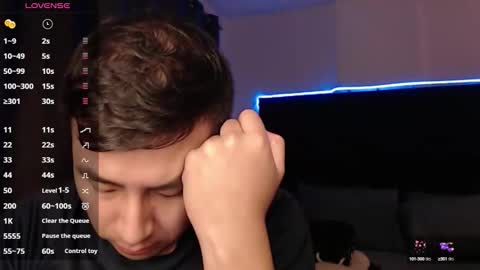 Snapshot of andrewmhilton_ chatting on 09/26/25, 07:34 andrewmhilton_ online show from 09/26/25, 07:34