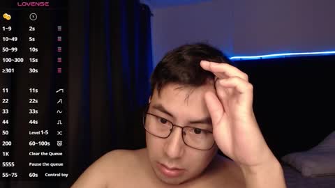 Snapshot of andrewmhilton_ chatting on 10/01/25, 05:46 andrewmhilton_ online show from 10/01/25, 05:46