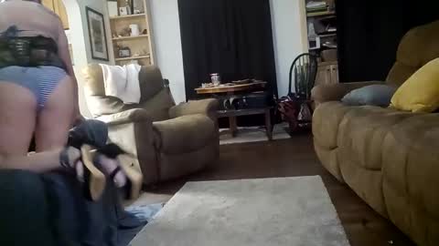 andrewo42601 online show from 10/04/25, 11:52