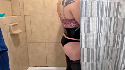 Snapshot of andrewo4277 chatting on 03/08/26, 11:41 andrewo4277 online show from 03/08/26, 11:41