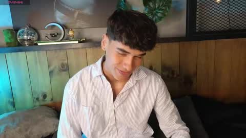 AndreWortix online show from 04/14/26, 08:48