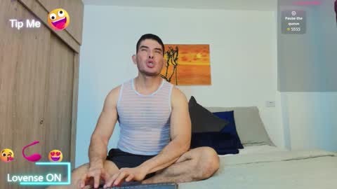 Snapshot of andrewstelee chatting on 09/12/25, 05:29 andrewstelee online show from 09/12/25, 05:29