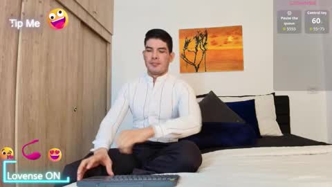 Snapshot of andrewstelee chatting on 10/30/25, 06:52 andrewstelee online show from 10/30/25, 06:52