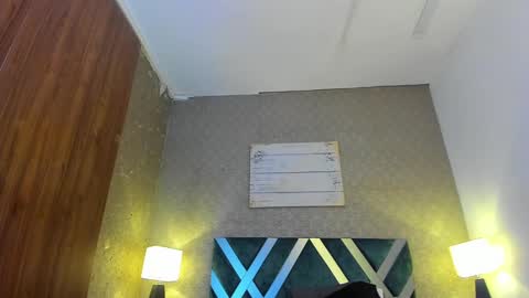 Snapshot of andreww_whitee chatting on 12/07/24, 10:17 AndreW White online show from 12/07/24, 10:17