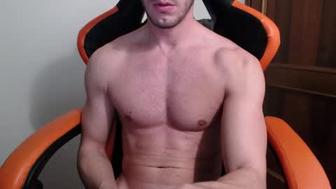 Snapshot of andrewyy34 chatting on 01/22/25, 10:37 Andrea online show from 01/22/25, 10:37