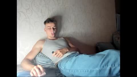 Snapshot of andrian_sweety chatting on 09/17/25, 09:38 andrian_sweety online show from 09/17/25, 09:38