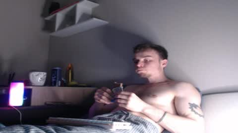 andrian_sweety online show from 04/16/26, 07:03