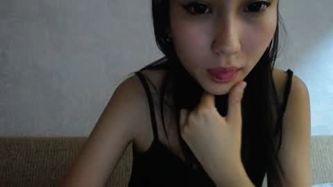 Snapshot of andriana05 chatting on 06/16/26, 09:17 Andriana05 online show from 06/16/26, 09:17