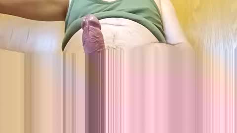 Snapshot of andris40 chatting on 12/01/25, 10:20 andris40 online show from 12/01/25, 10:20