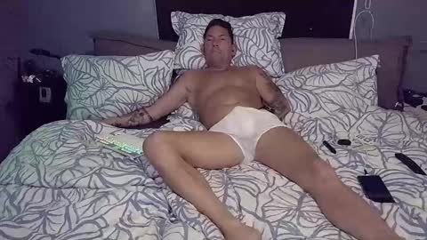 Snapshot of andrjoer chatting on 09/13/25, 12:16 andrjoer online show from 09/13/25, 12:16