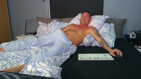 Snapshot of andrjoer chatting on 03/30/26, 03:57 andrjoer online show from 03/30/26, 03:57