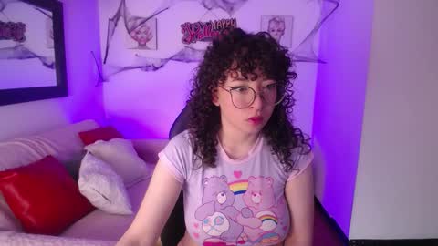 androm3da_ online show from 10/30/25, 07:25