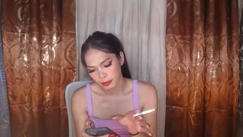 Snapshot of andromedalust chatting on 12/19/25, 06:59 SUGARBABY online show from 12/19/25, 06:59