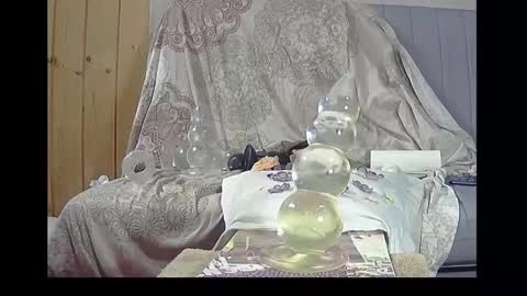 Snapshot of andrstretching chatting on 12/22/24, 03:11 Andstretching online show from 12/22/24, 03:11