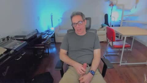 Andrew online show from 09/08/25, 04:28