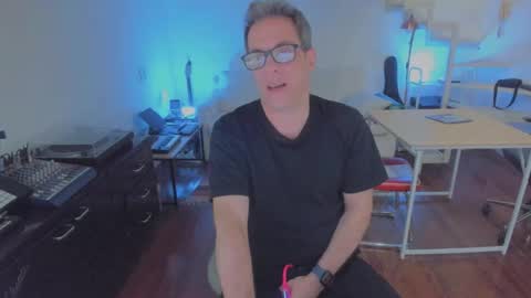 Andrew online show from 09/29/25, 08:24