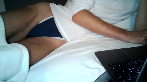 andy_24j online show from 10/14/25, 06:09