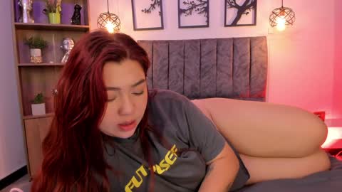 Snapshot of andy_and_emma chatting on 01/20/25, 03:50 andy_and_emma online show from 01/20/25, 03:50