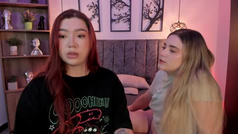 Snapshot of andy_and_emma chatting on 02/03/25, 12:47 andy_and_emma online show from 02/03/25, 12:47