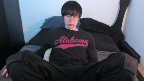 Snapshot of andy_bankai chatting on 04/11/26, 12:26 twx Andy twink3 online show from 04/11/26, 12:26