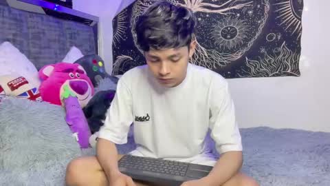 Andy online show from 02/11/25, 06:55